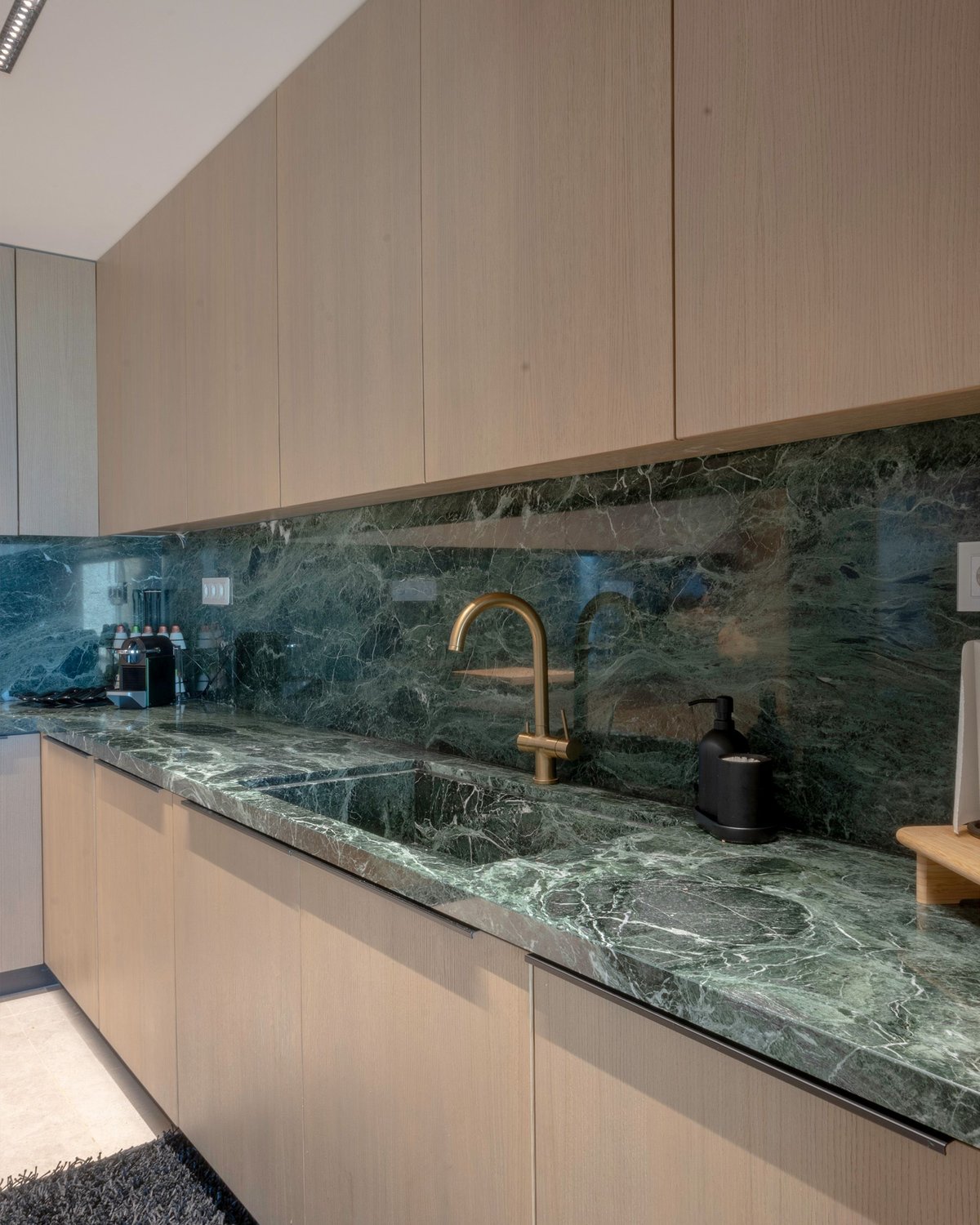 Kitchen Countertops design CTR033