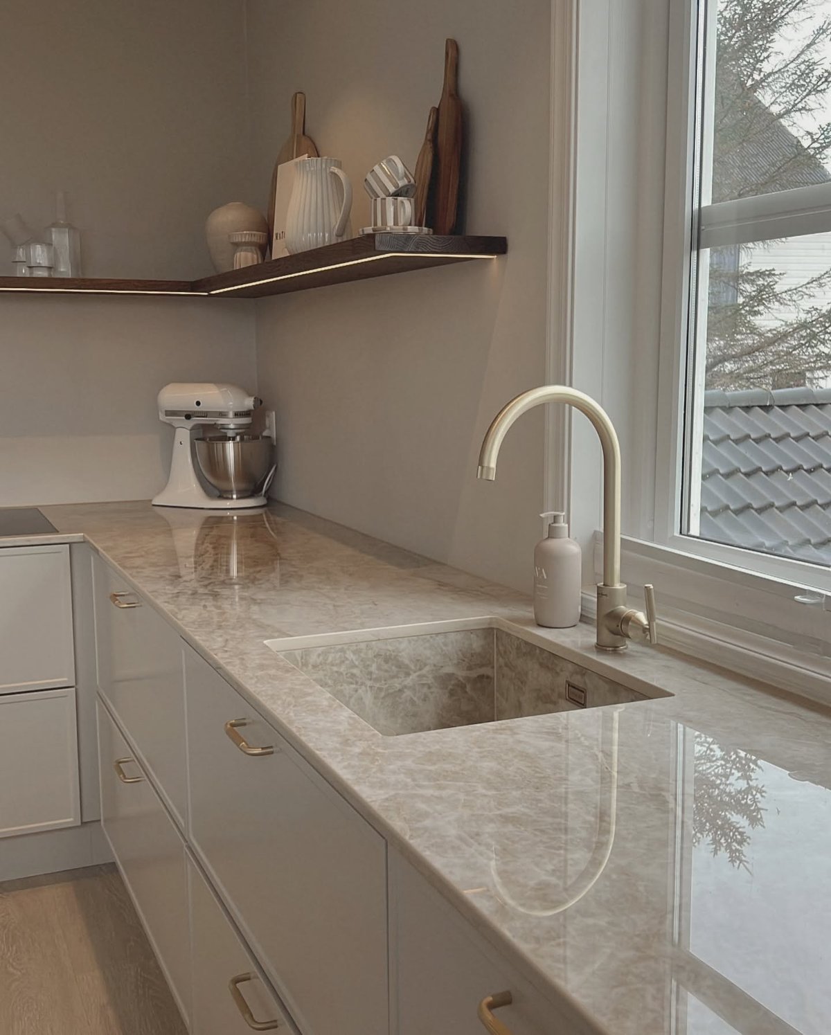 Kitchen Countertops design CTR043