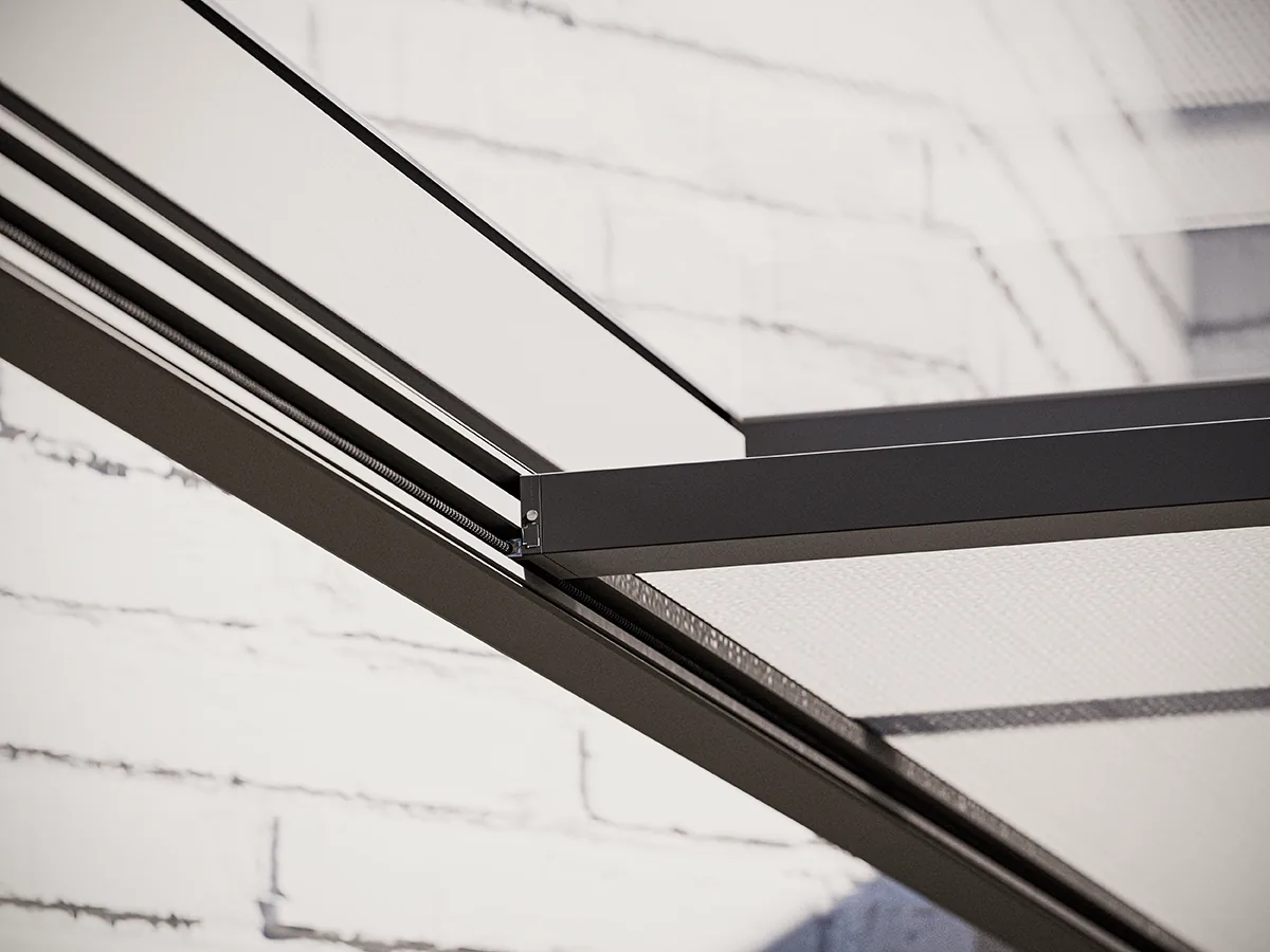 Bottom bar and rail detail of a Sky 1600 shock-absorber ceiling zip screen